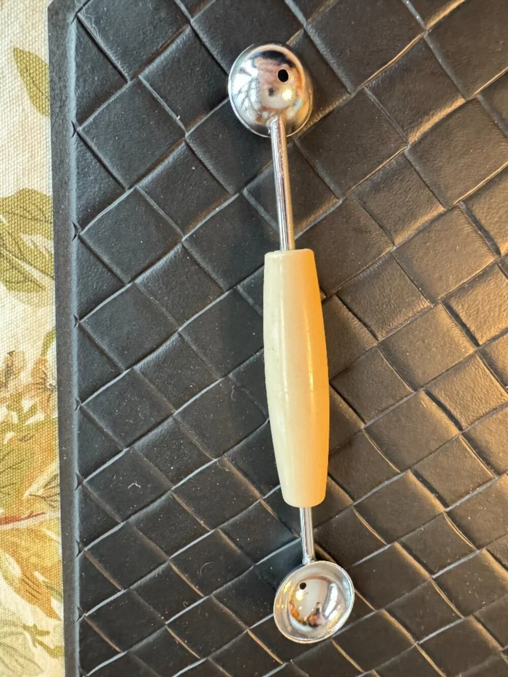 Vintage EKCO Double Ended Melon Baller Ivory Handle USA